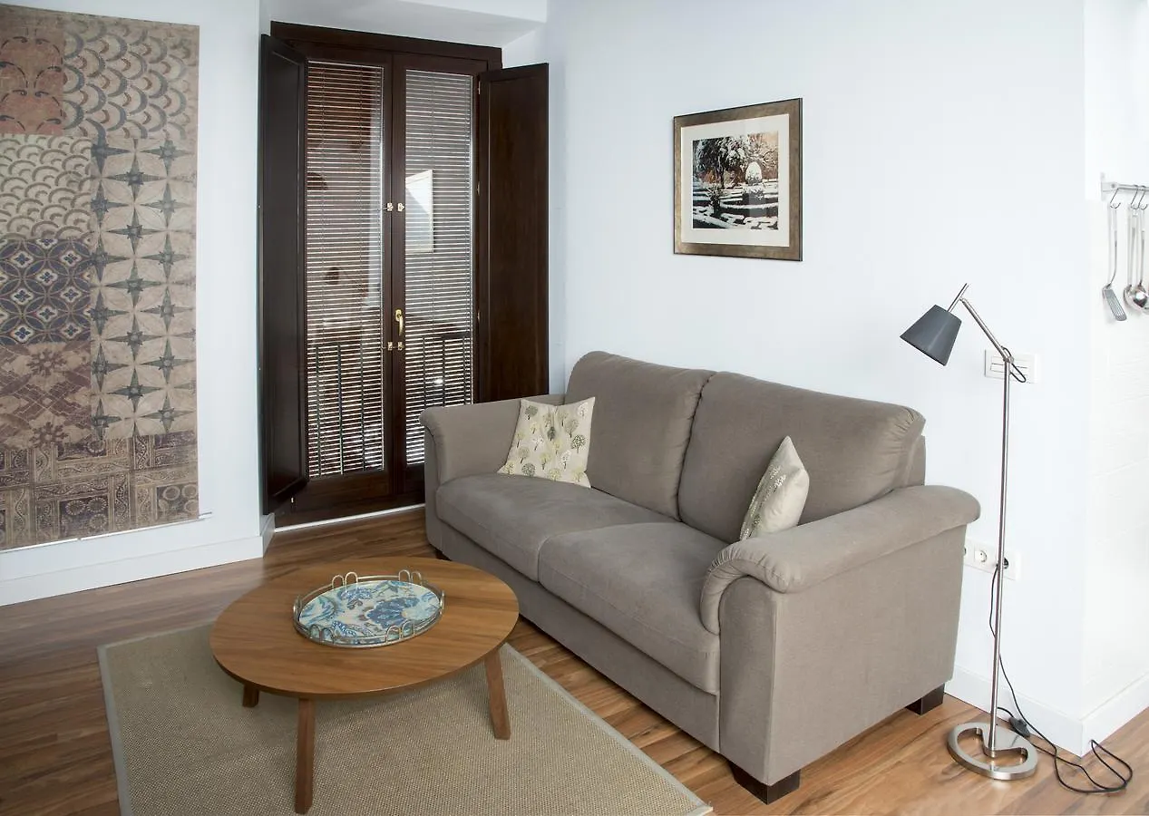Double E Apartments Corral Esquivel Seville