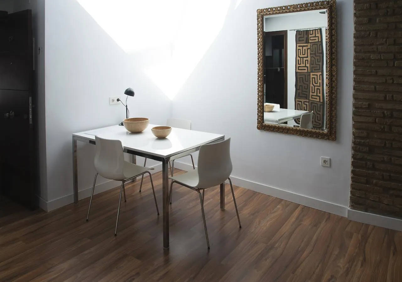 Double E Apartments Corral Esquivel Seville